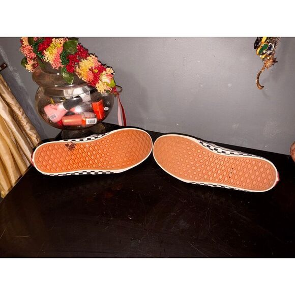Vans Asher Canvas Slip Ons - Picture 4 of 5